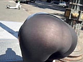 free video gallery bubble-butt-wedgie-candid-city-streets